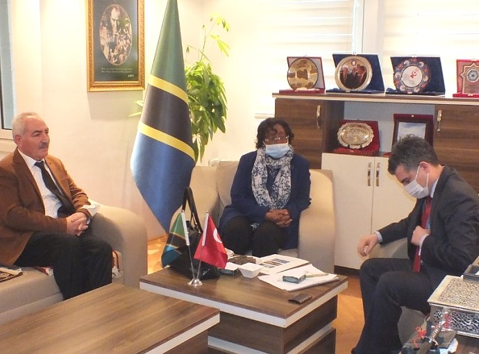 H.E the Ambassador during the meeting at SANKON headquarters in Ankara.